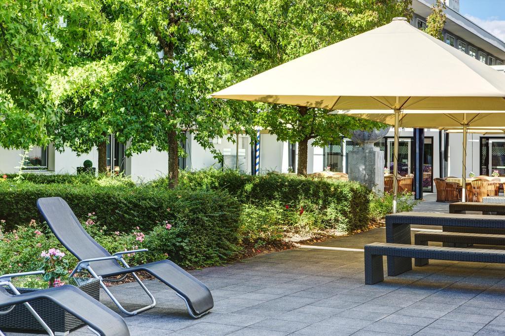 Intercityhotel Frankfurt Airport Франкфурт-на-Майне Экстерьер фото