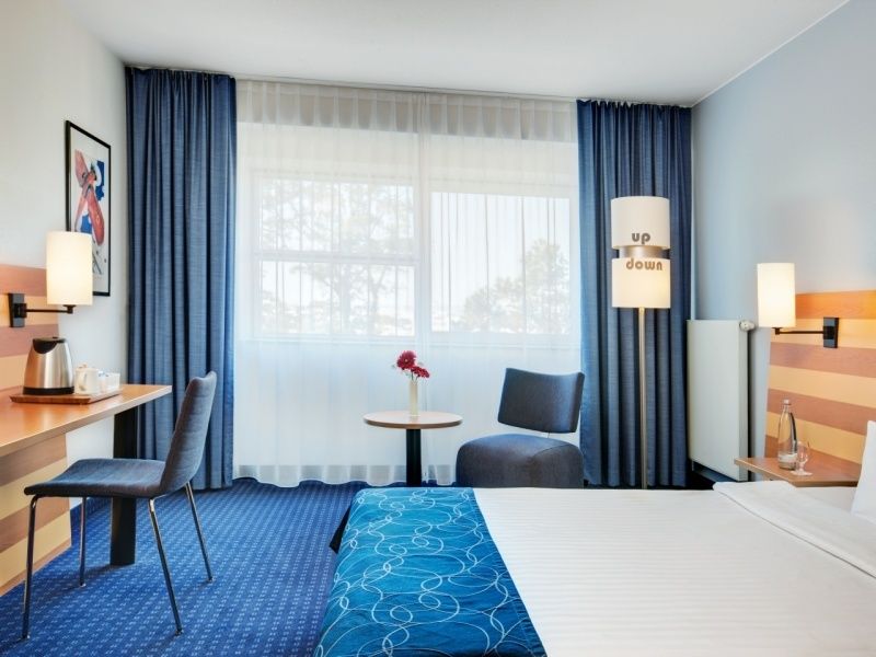 Intercityhotel Frankfurt Airport Франкфурт-на-Майне Экстерьер фото