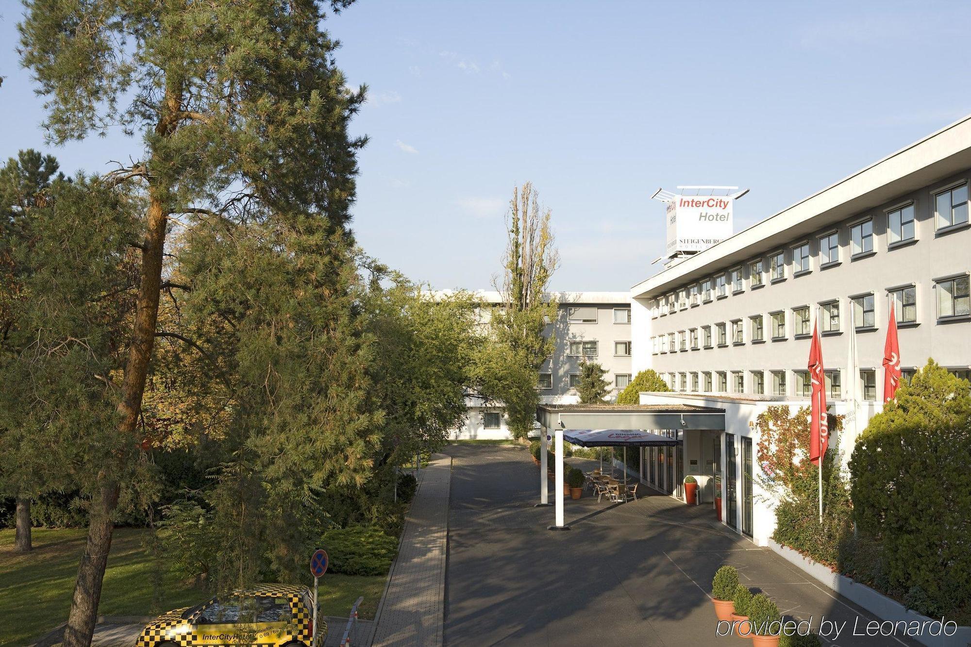 Intercityhotel Frankfurt Airport Франкфурт-на-Майне Экстерьер фото