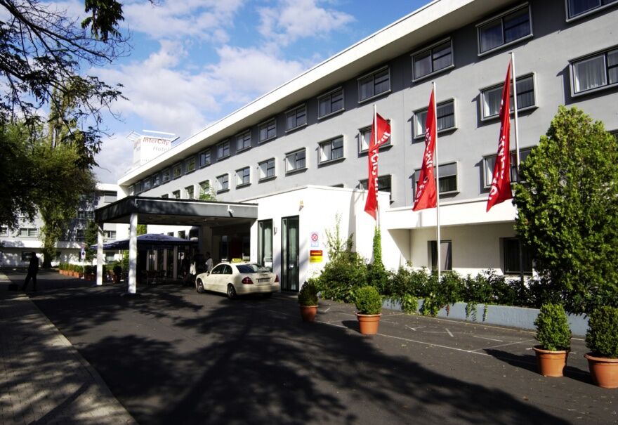 Intercityhotel Frankfurt Airport Франкфурт-на-Майне Экстерьер фото